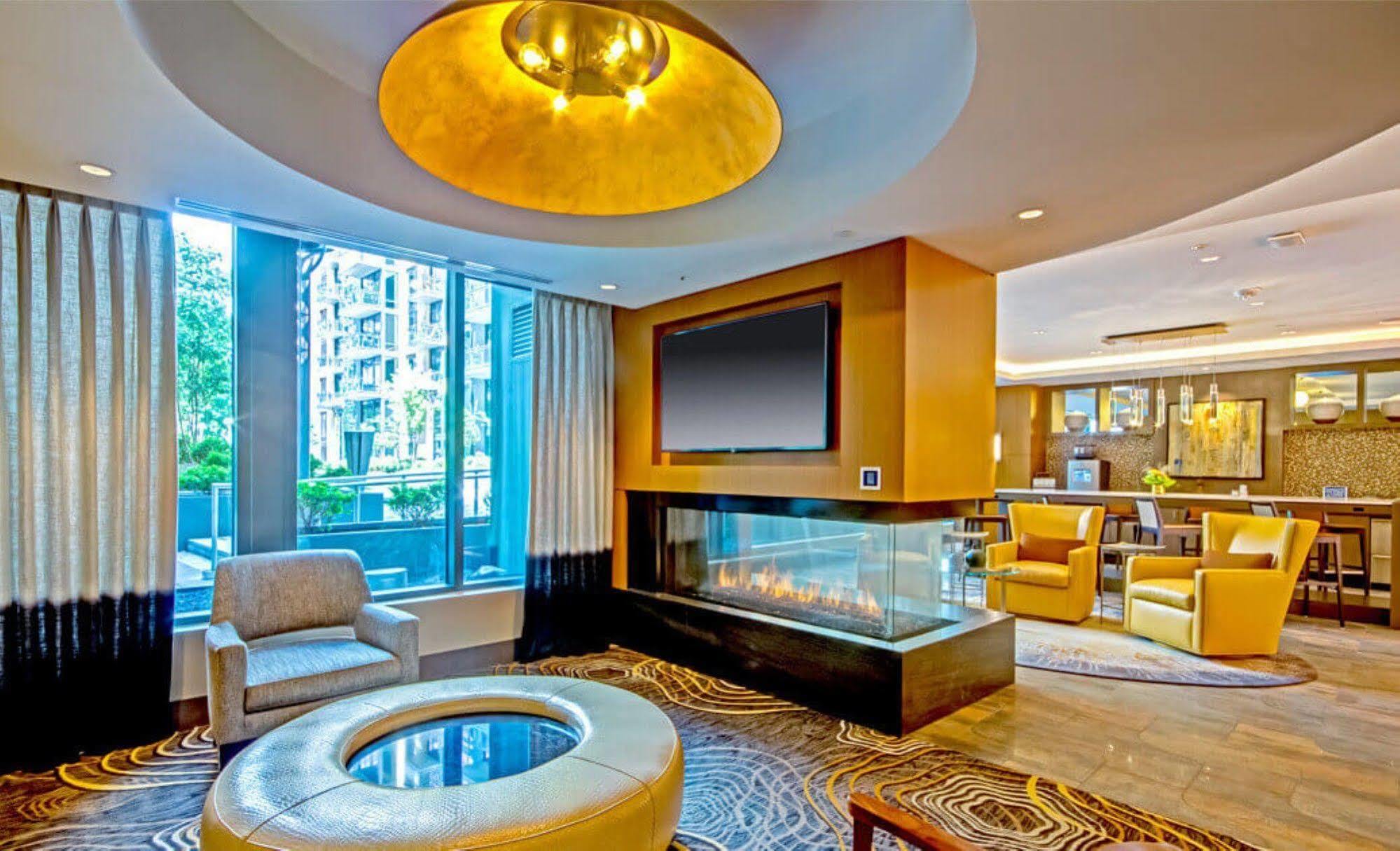 Global Luxury Suites In Downtown เบเทสดา ภายนอก รูปภาพ