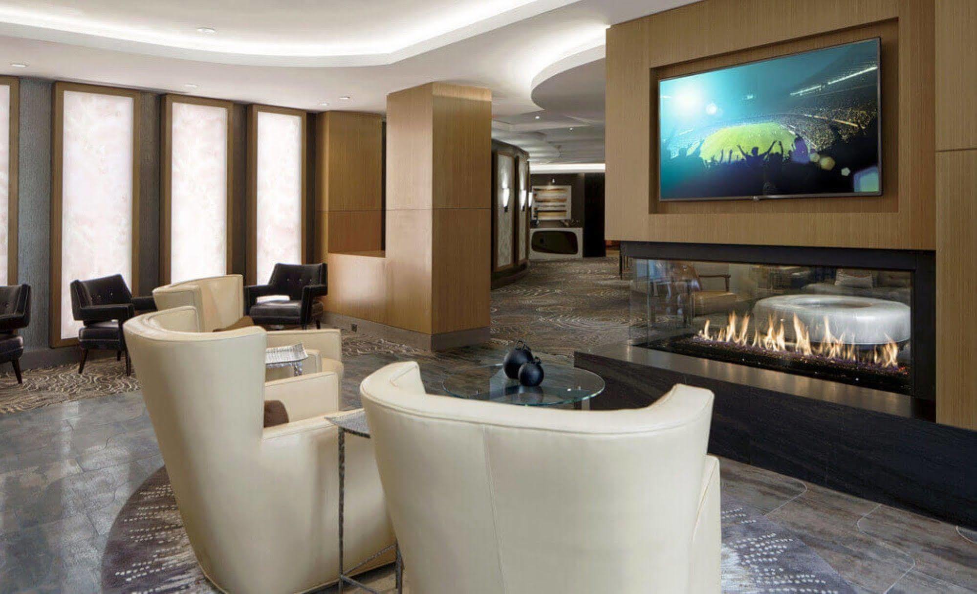 Global Luxury Suites In Downtown เบเทสดา ภายนอก รูปภาพ