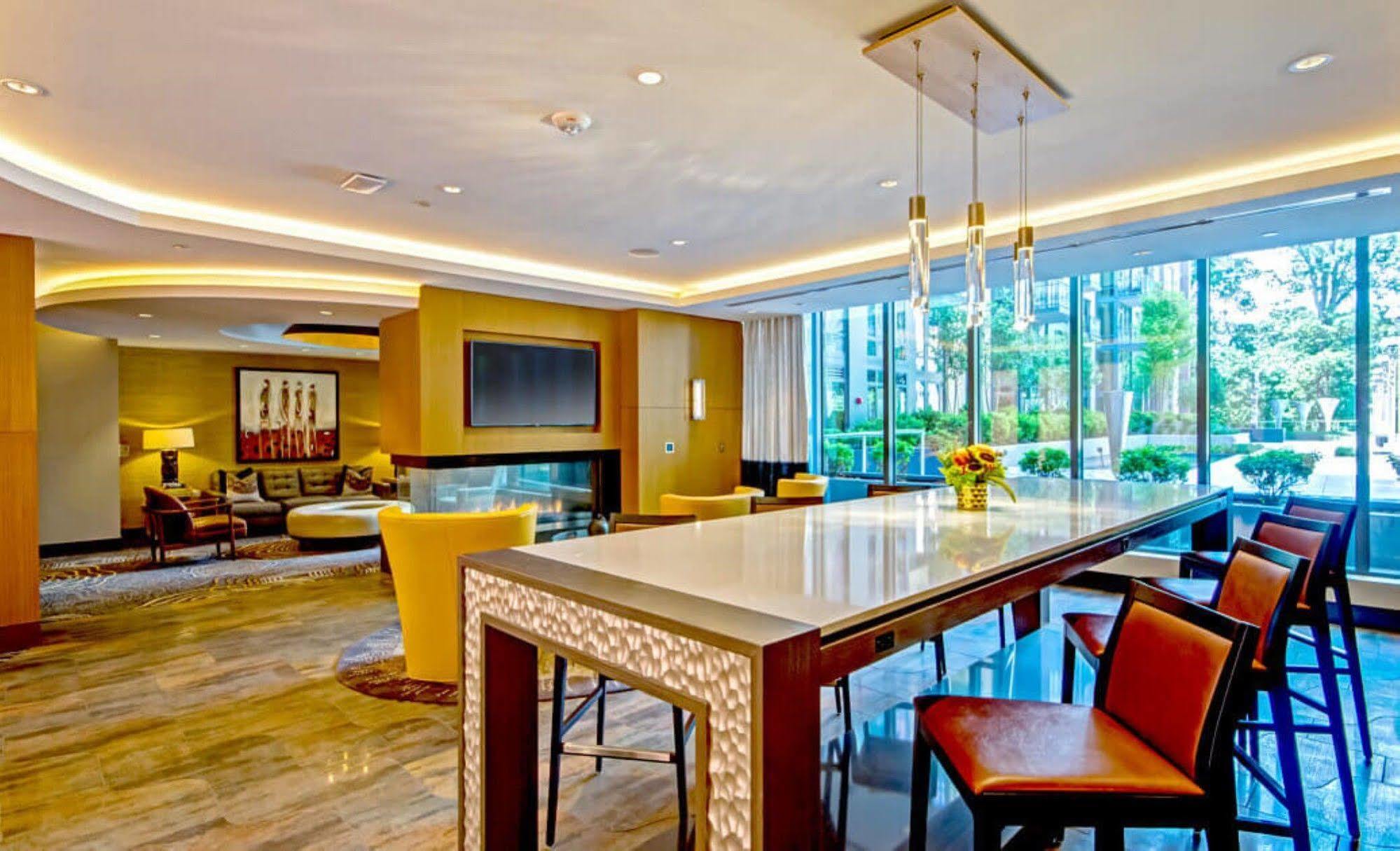 Global Luxury Suites In Downtown เบเทสดา ภายนอก รูปภาพ